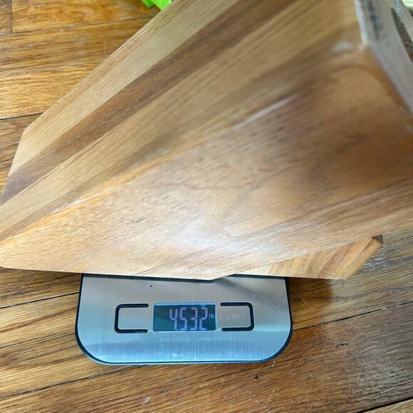 Cutco 8-Slot Wooden Knife Block with Sharpening Rod Hole – Solid Oak - Picture 10 of 10